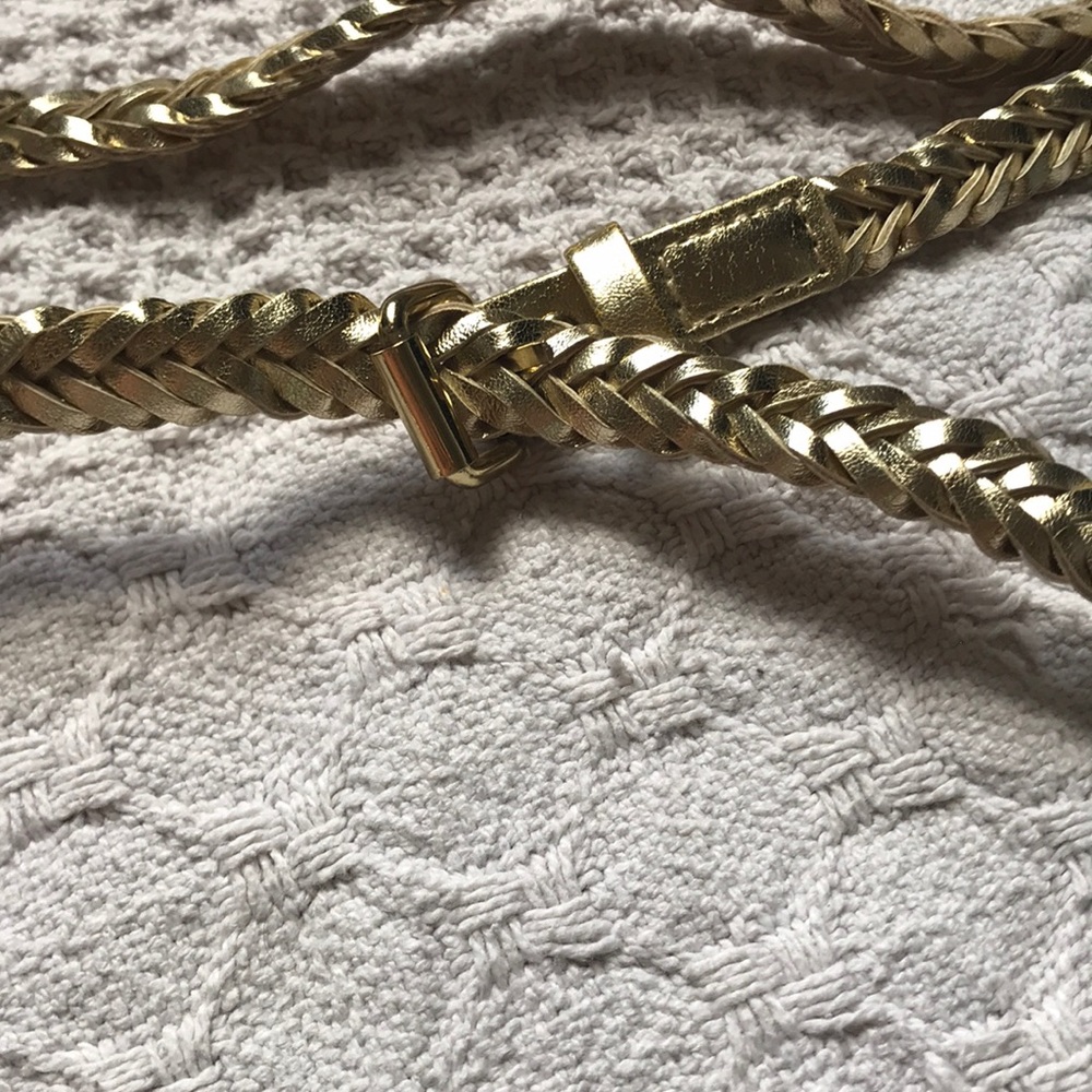 Gold H&M Belt. - Picture 2 of 2